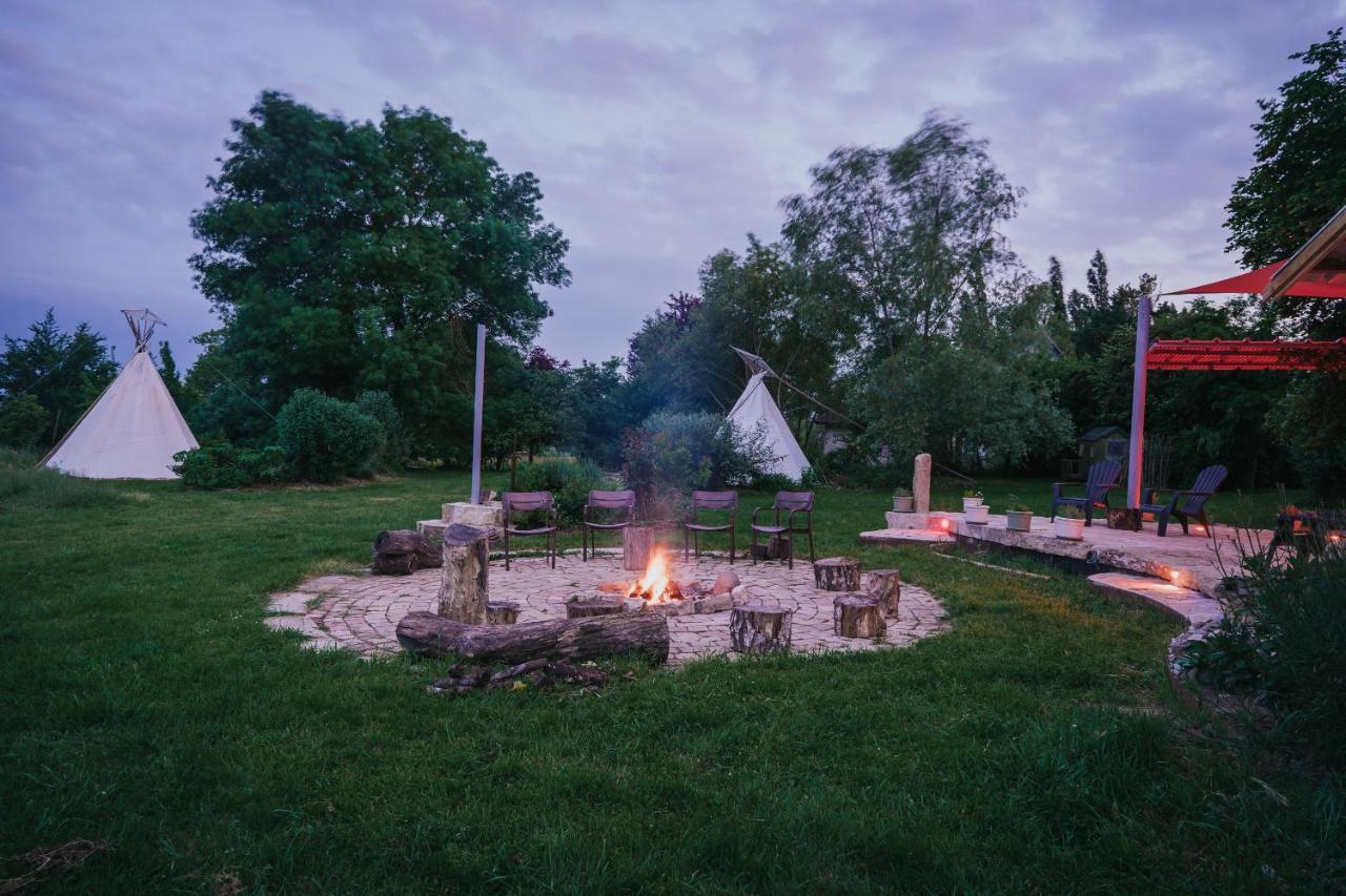 Tipi / Nature / Detente Bragny-sur-Saone Екстер'єр фото